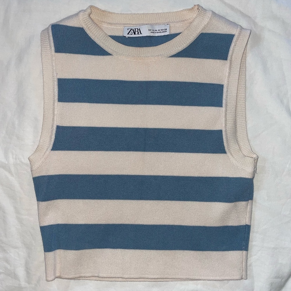 Zara Women’s Blue and Cream Striped Sleeveless Top